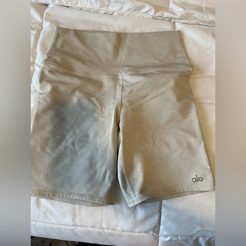 Alo Shorts